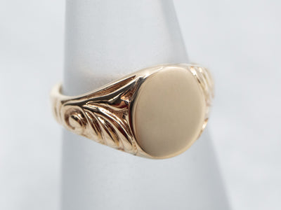 Vintage Gold Signet Ring with Scrolling Details
