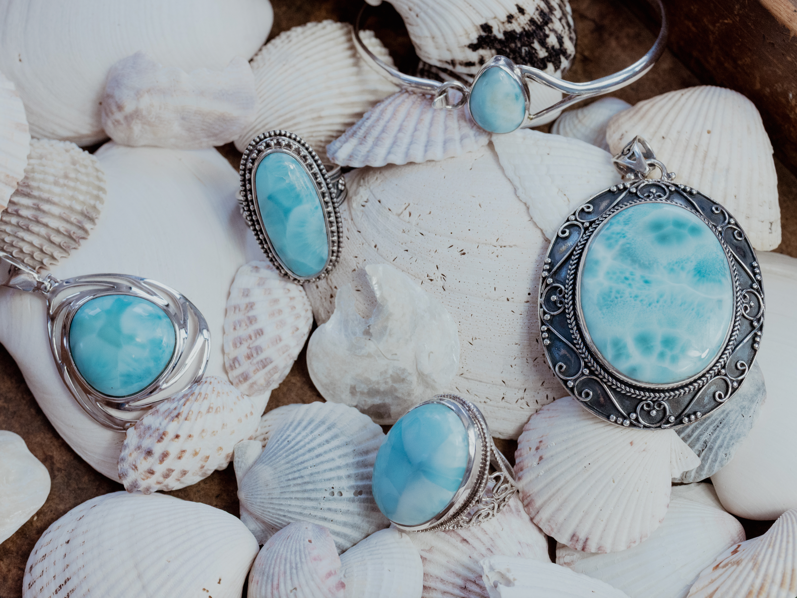 Larimar: Your Perfect Summer Stone