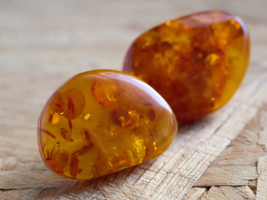 Orange Amber Birthstone Meaning Stone Meaning Amber Stone Colour