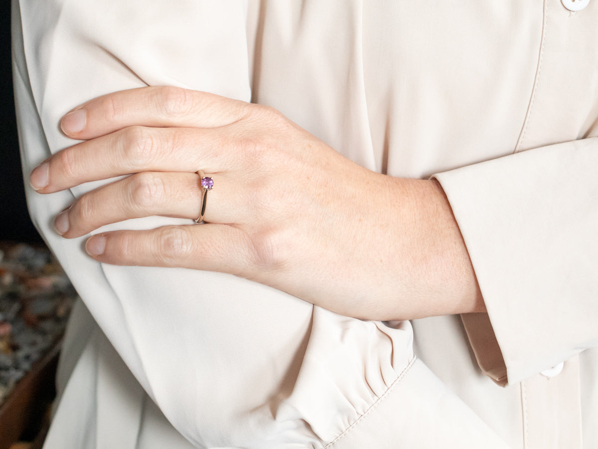 White Gold Fuchsia Sapphire Solitaire Engagement Ring