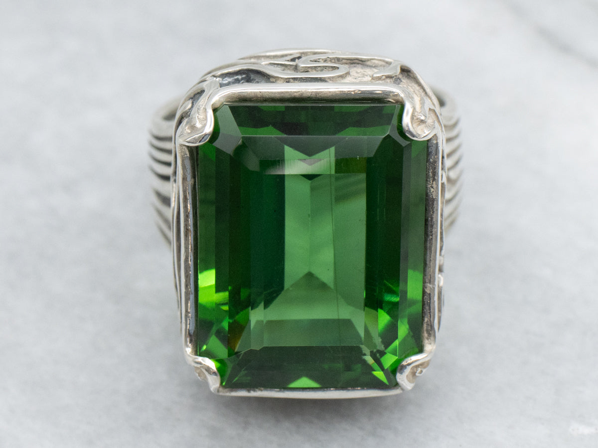 Sterling Silver Chrome Diopside Ring with Line Pattern Shank