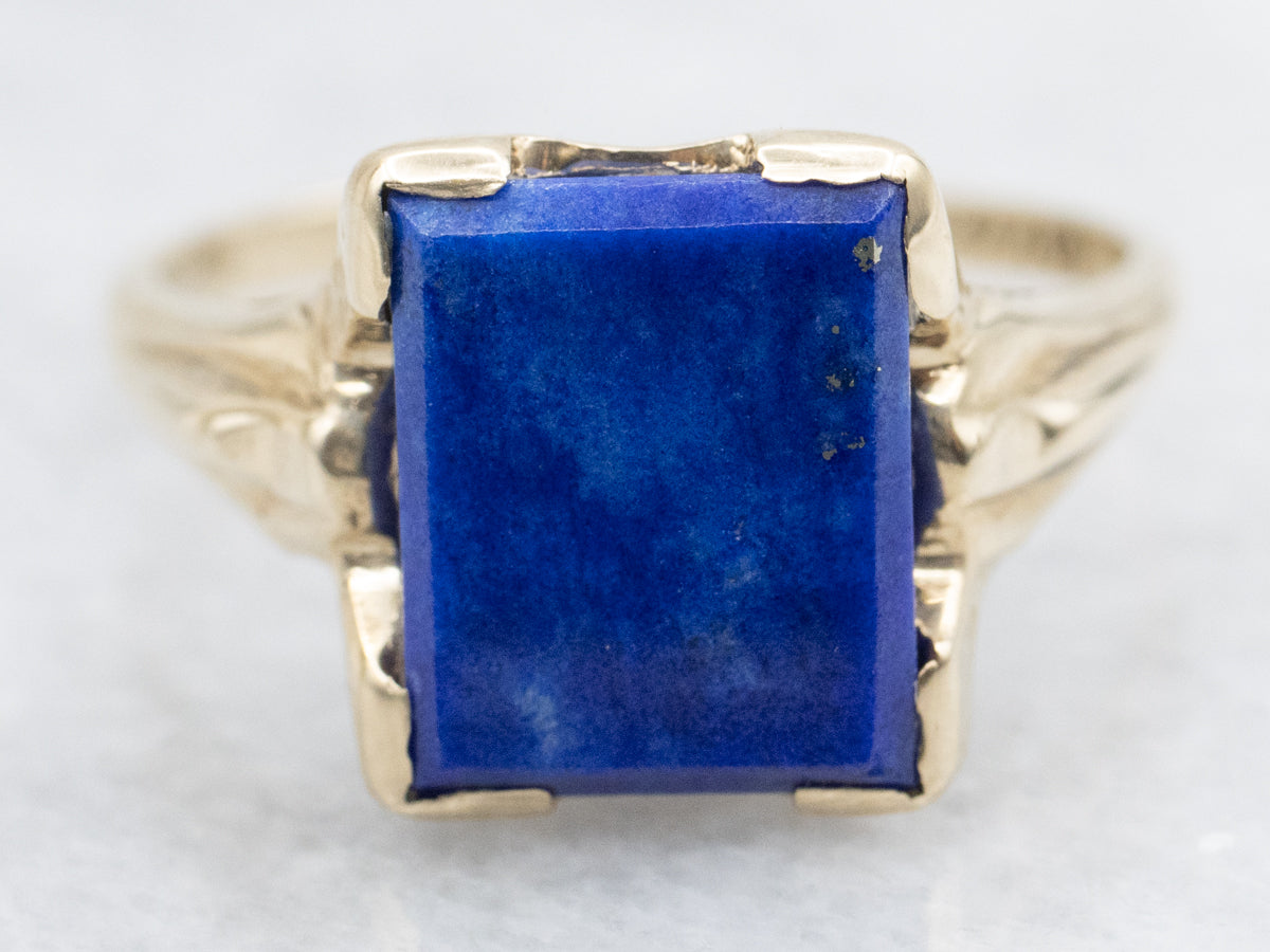 Retro 1940s Lapis and Yellow Gold Ring