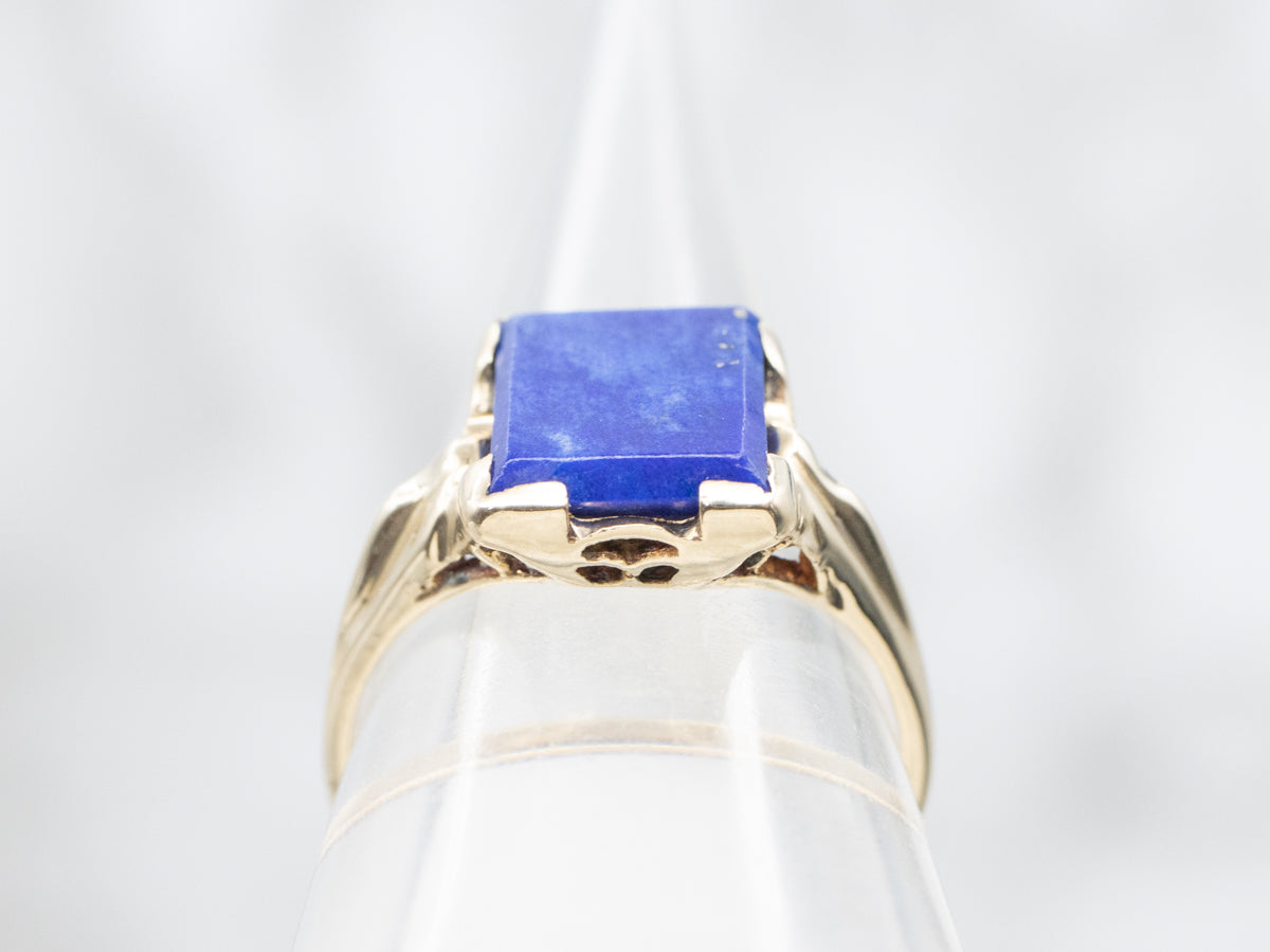 Retro 1940s Lapis and Yellow Gold Ring