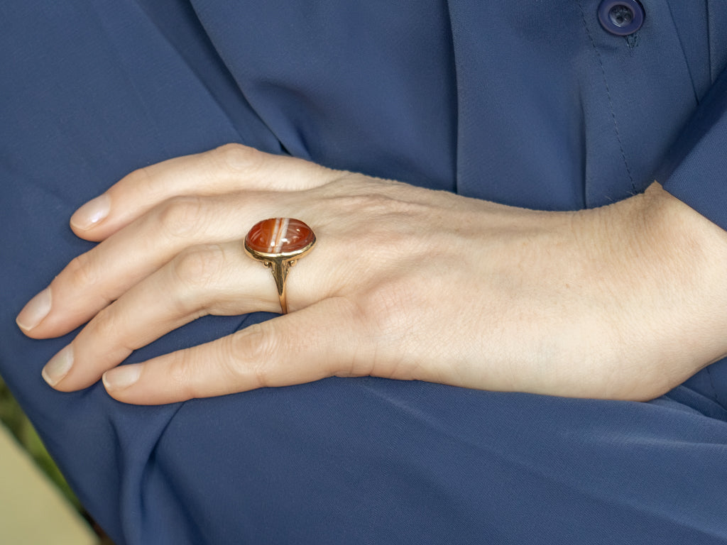Vintage Carved Banded Agate Scarab Beetle Ring