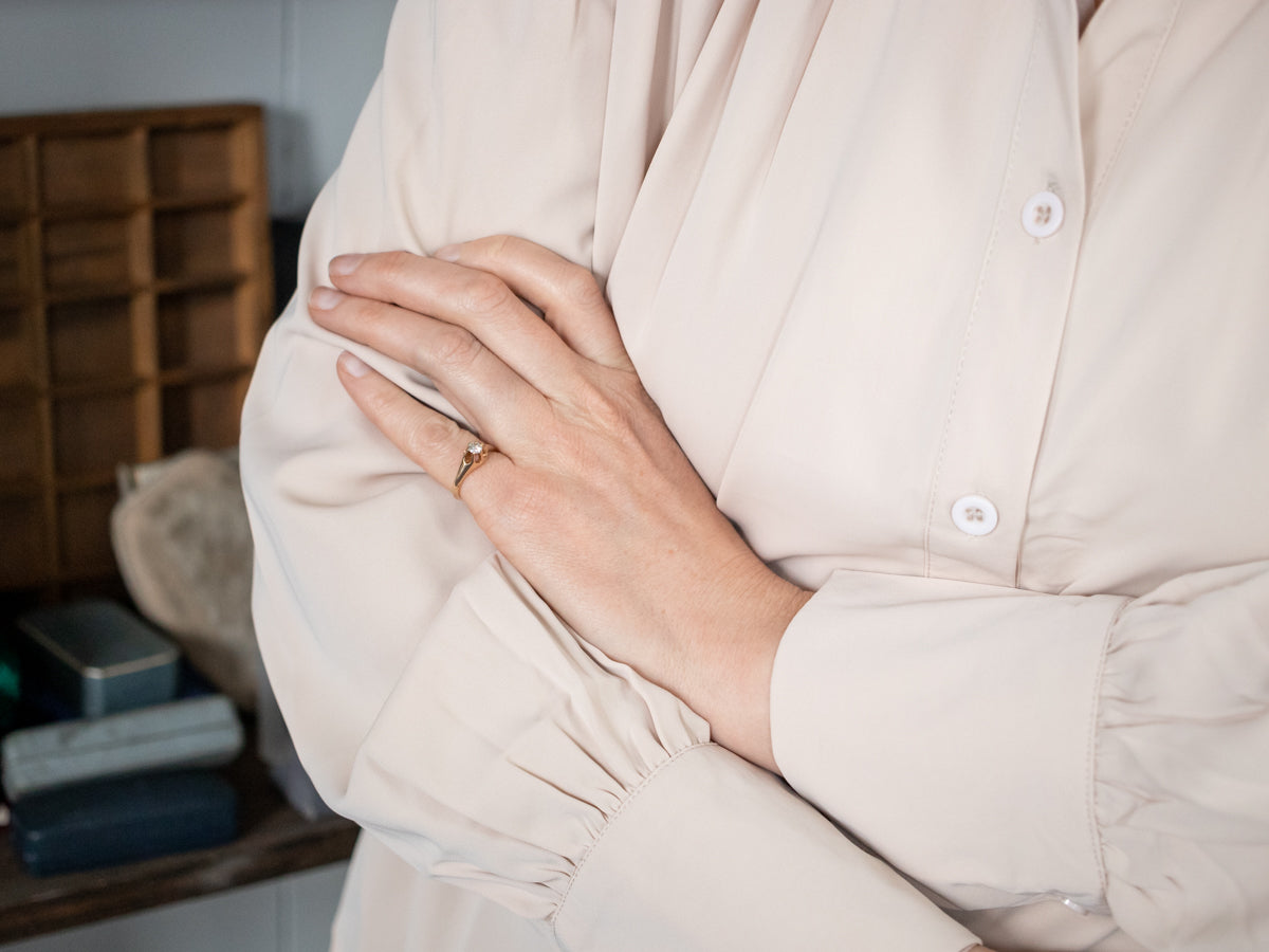 Anillo solitario Belcher de diamantes estilo victoriano