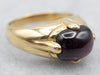 18K Yellow Gold Vintage Garnet Cabochon Solitaire Ring