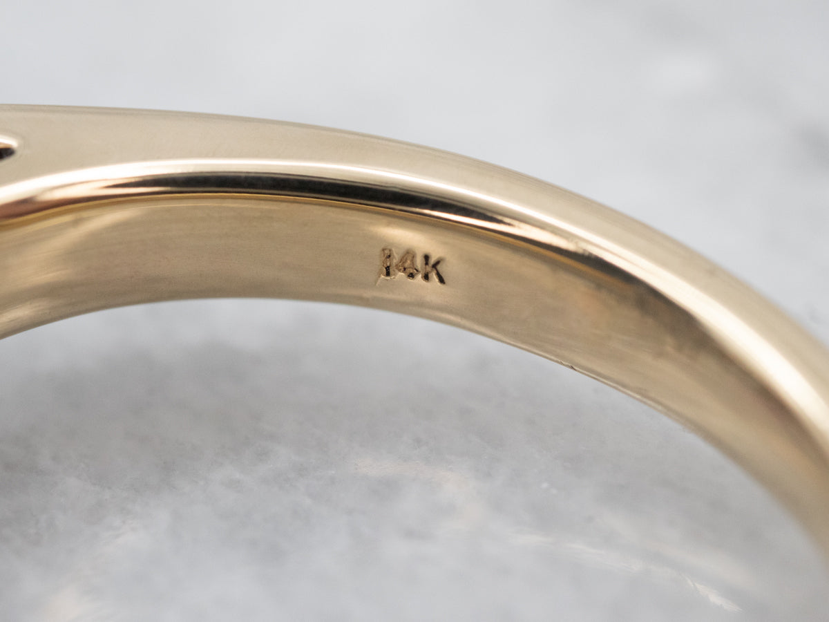 Classic Two Tone Pyrope Garnet Solitaire Ring