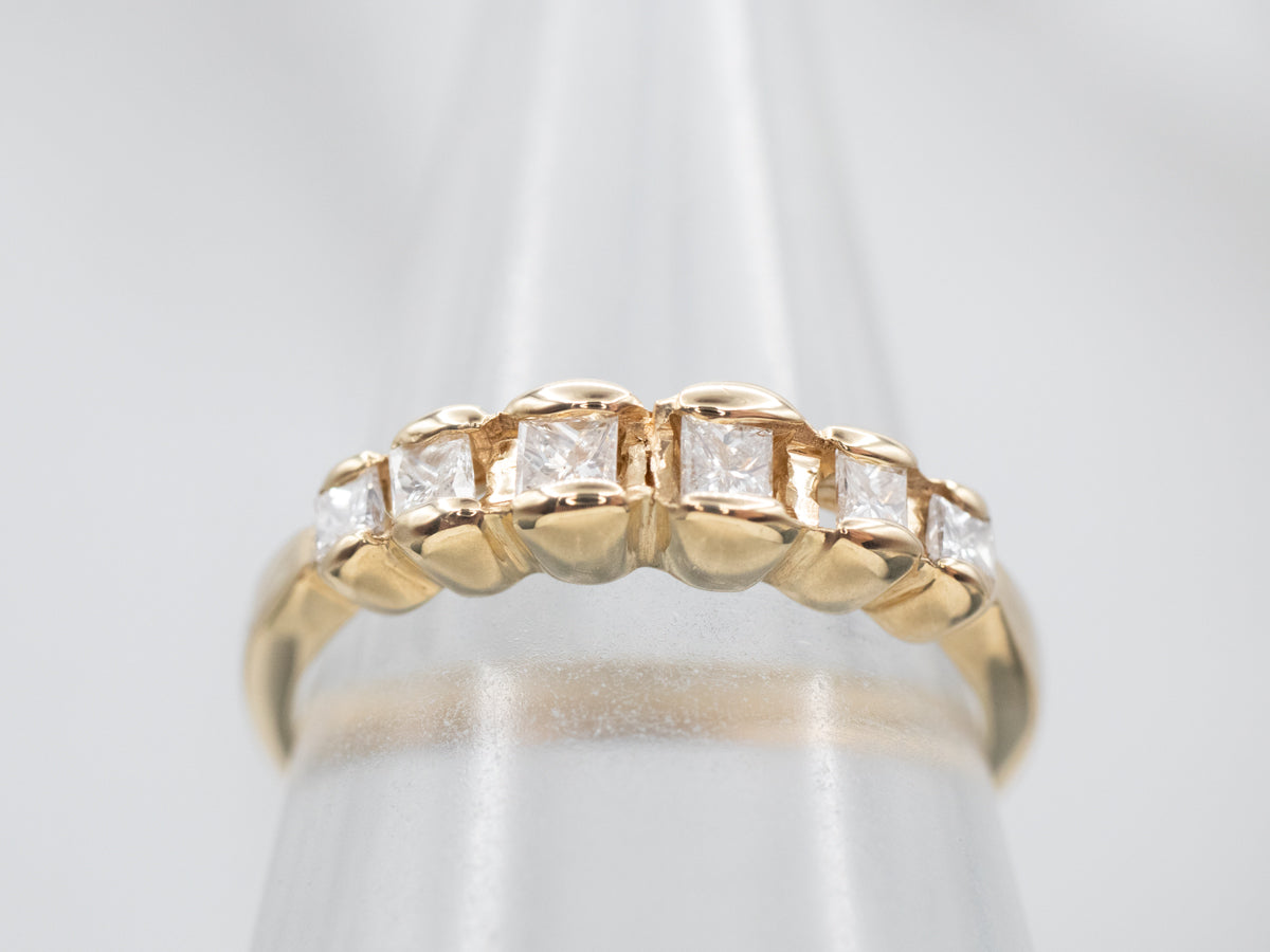 Lovely Princess Cut Diamond Scalloped Wedding Band