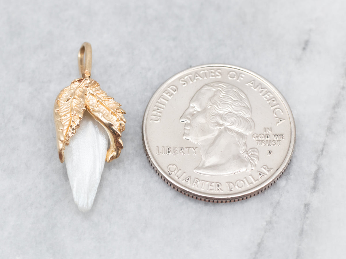 Botanical Natural River Pearl Solitaire Pendant