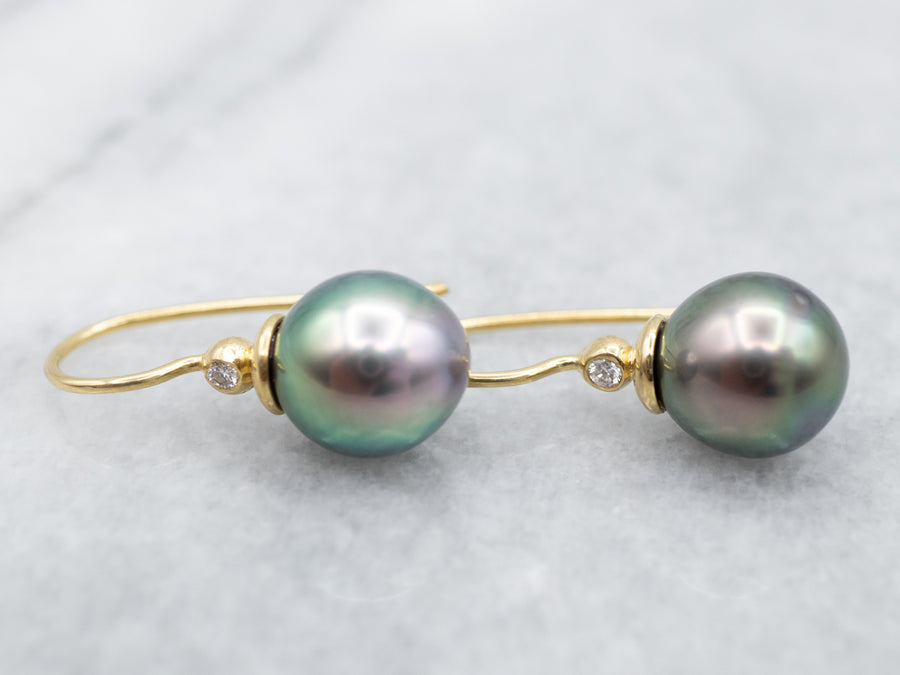Gorgeous Yellow Gold Gray Pearl and Diamond Drop Earrings