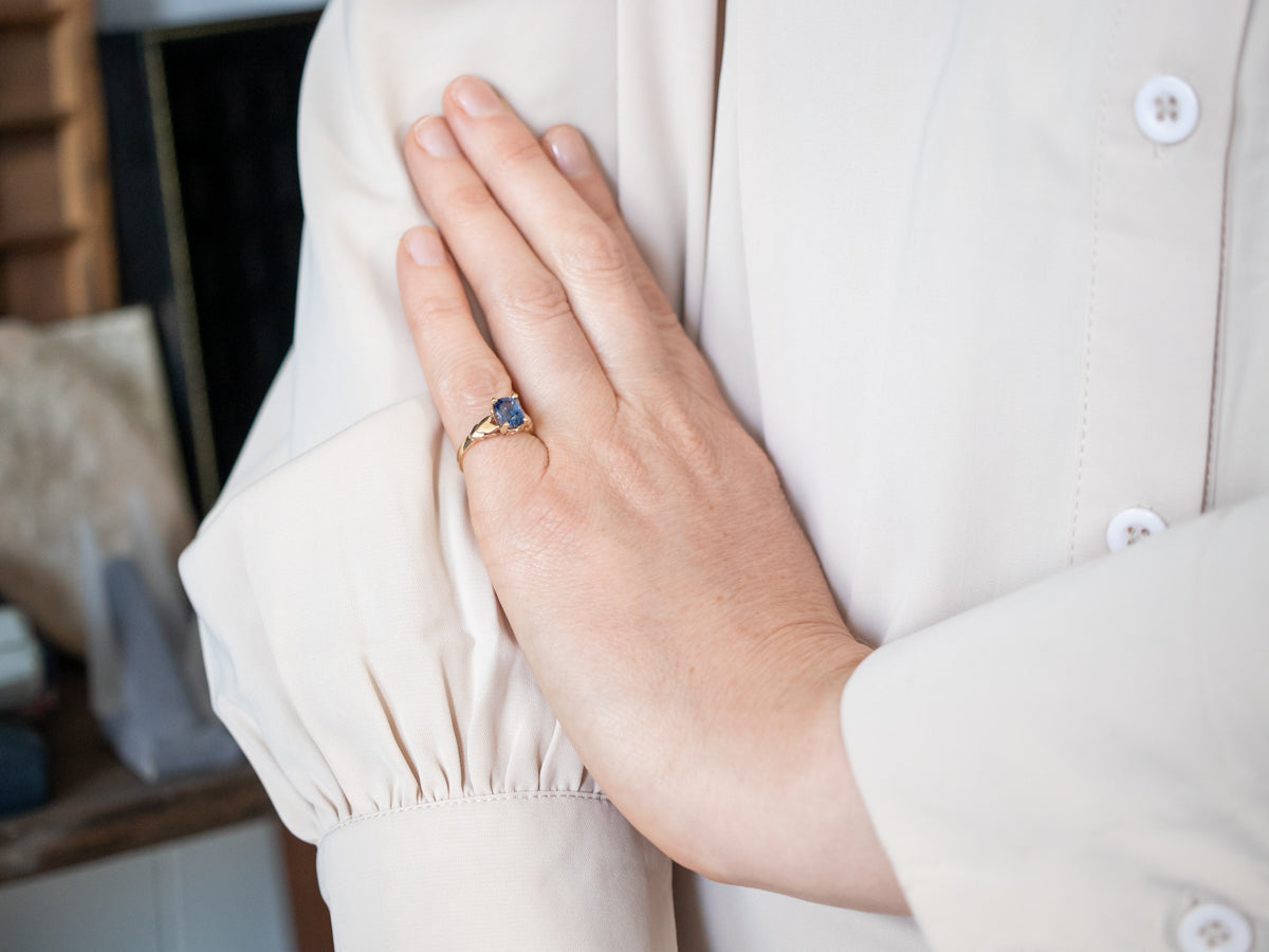 Sophisticated Yellow Gold and Blue Sapphire Solitaire Engagement Ring