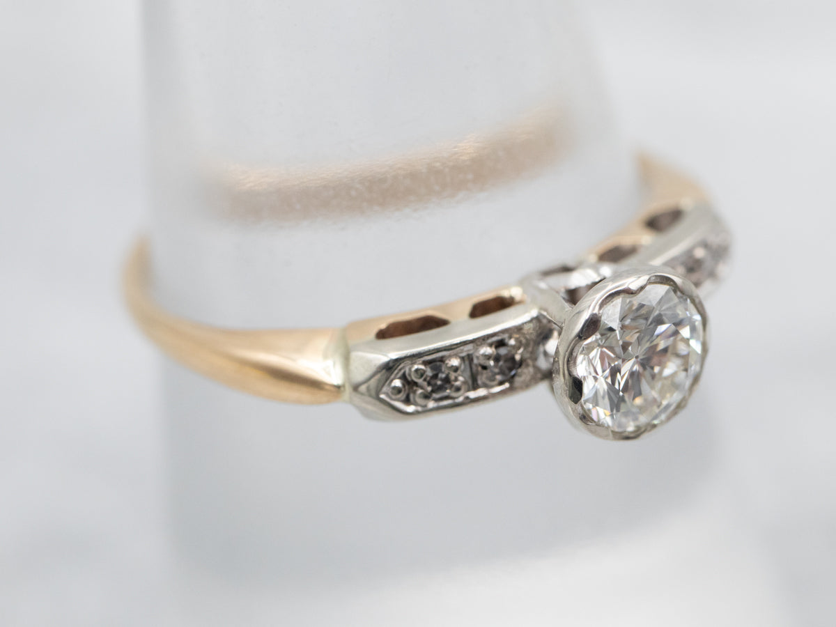 Anillo de compromiso de diamantes con engaste de bisel Retro Era