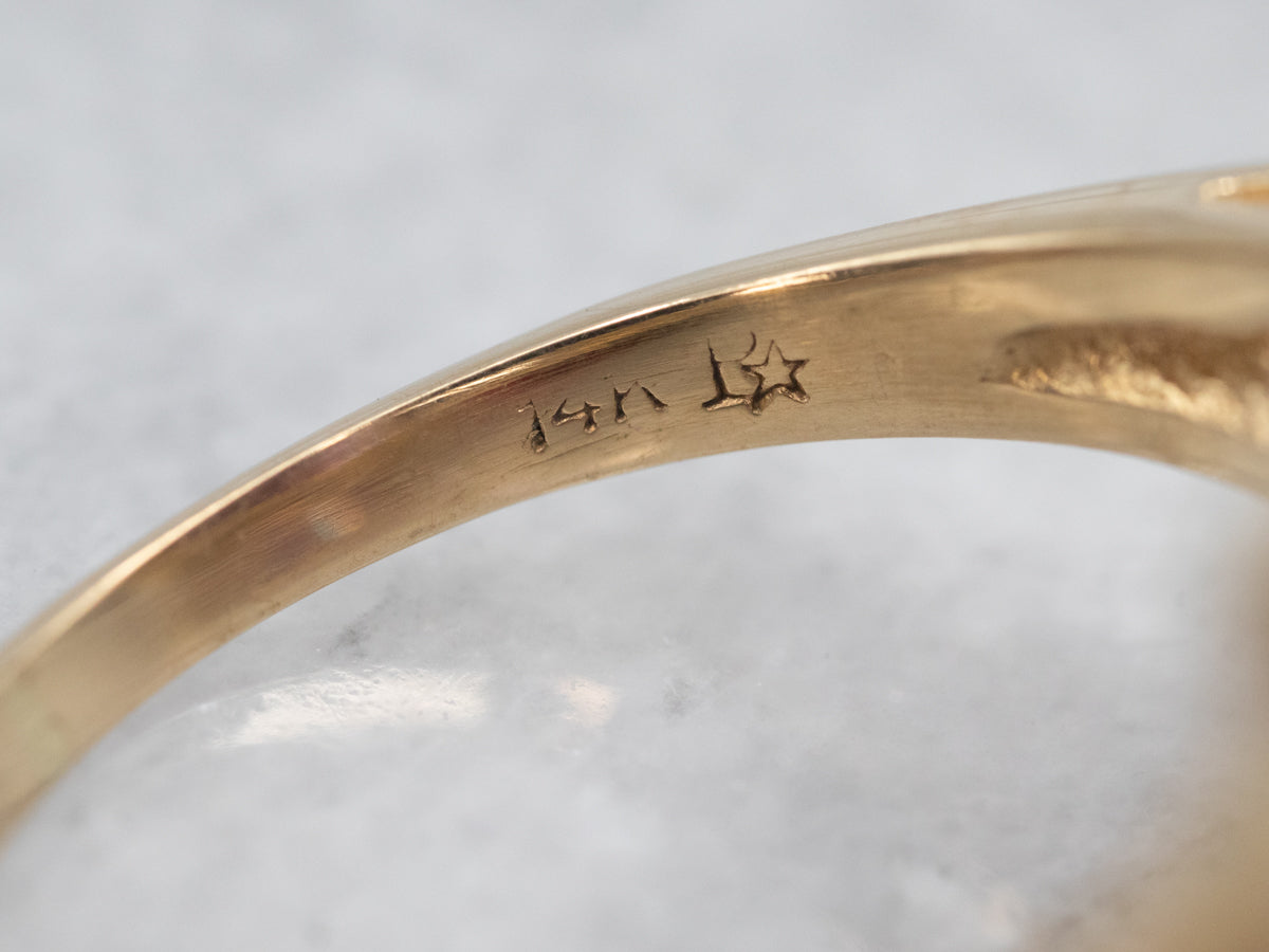 Glittering Gold Amethyst Solitaire Cocktail Ring