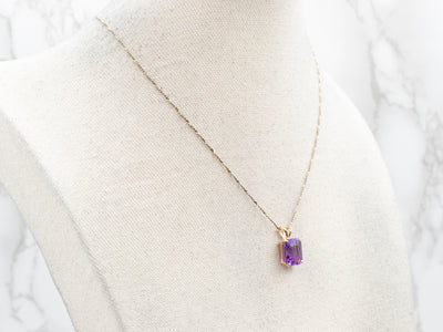 Simple Yellow Gold Amethyst Solitaire Pendant