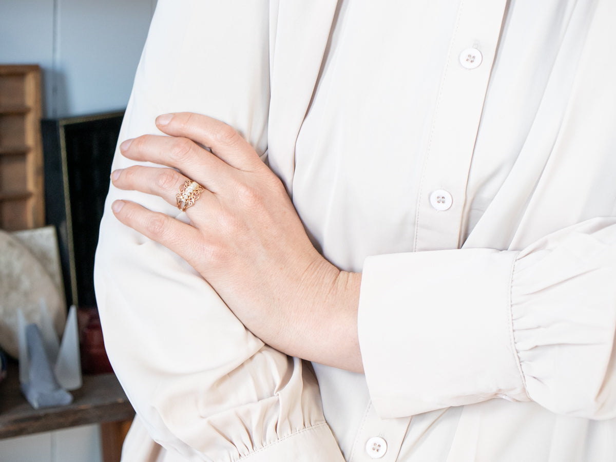 Anillo de diamantes en movimiento