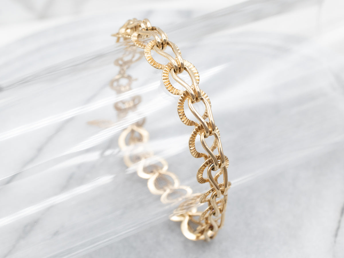 Pretty Yellow Gold Textured Hook Chain Bracelet