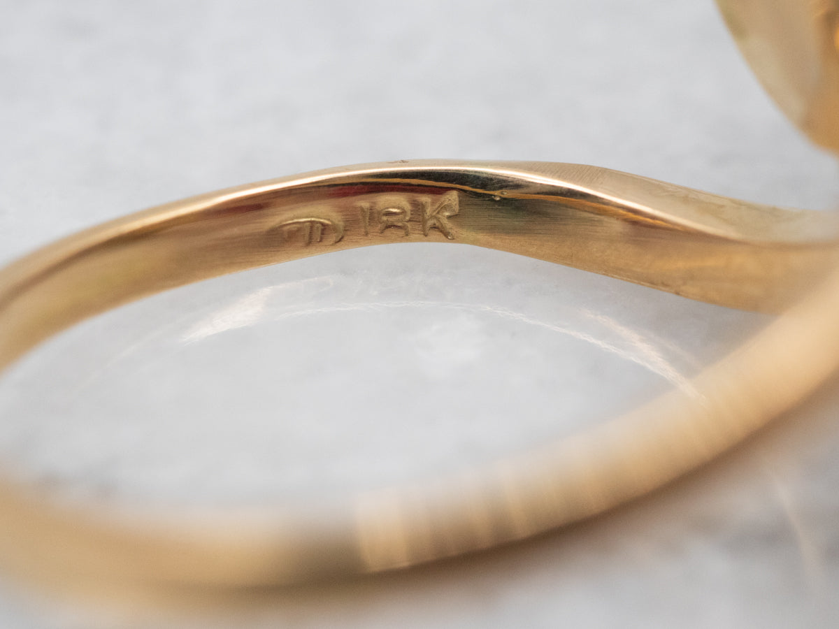 Luxurious Yellow Gold Pearl Bypass Ring