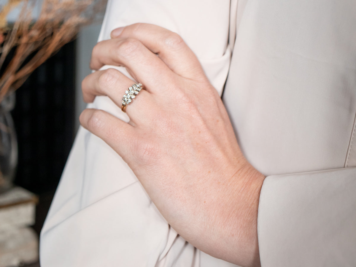 Banda de diamantes en champán dorado de dos tonos