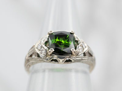 Luxurious White Gold Green Tourmaline Ring with Diamond Accents