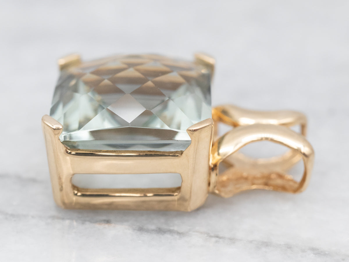 Yellow Gold Green Quartz Solitaire Pendant