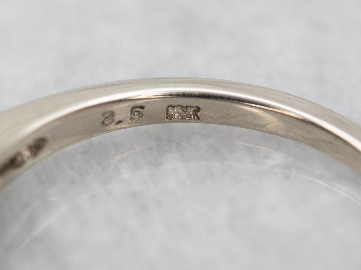 Anillo de compromiso con solitario de diamantes de talla princesa