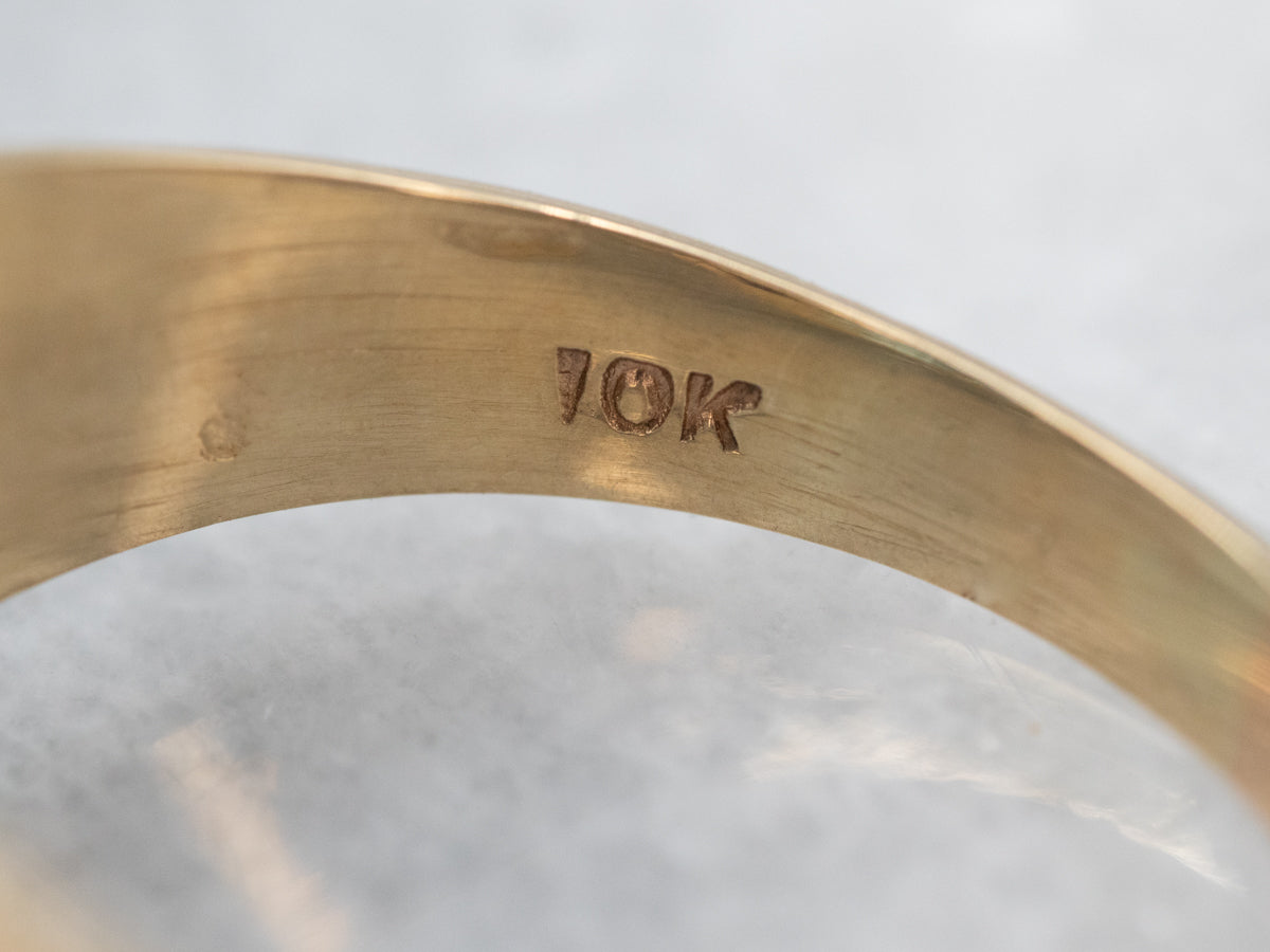 Stunning Gold Blue Topaz Solitaire Cocktail Ring