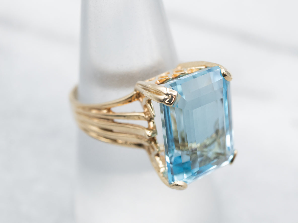 Stunning Gold Blue Topaz Solitaire Cocktail Ring