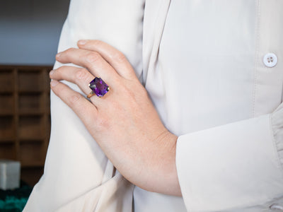Exquisite Yellow Gold Amethyst Solitaire Cocktail Ring
