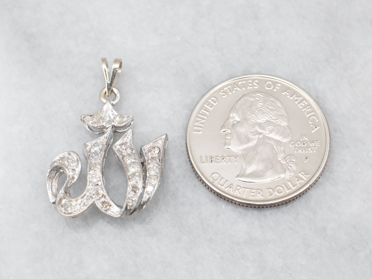 Colgante vintage con forma de gota de diamantes en movimiento