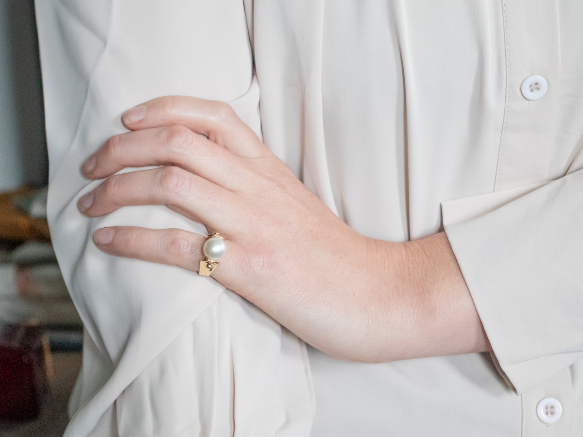 Modernist Gold Pearl Ring with Diopside Accents