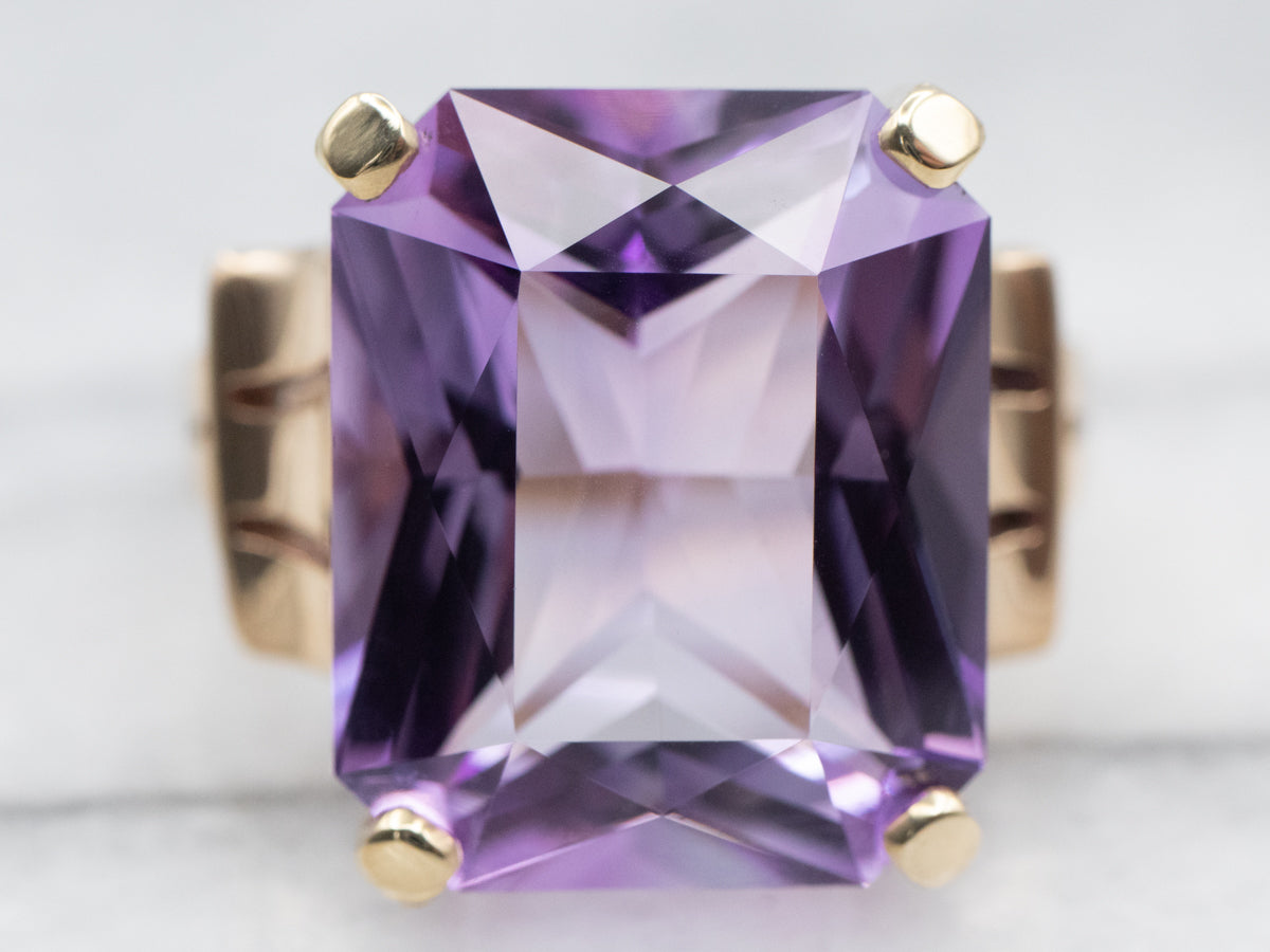 Yellow Gold Amethyst Retro Cocktail Ring