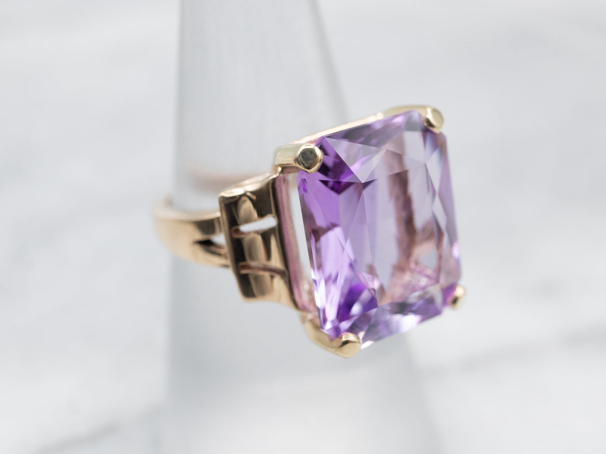 Yellow Gold Amethyst Retro Cocktail Ring