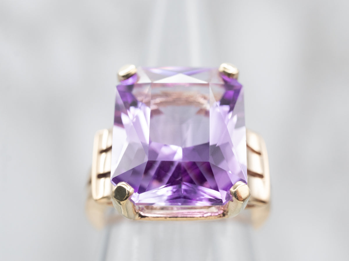 Yellow Gold Amethyst Retro Cocktail Ring