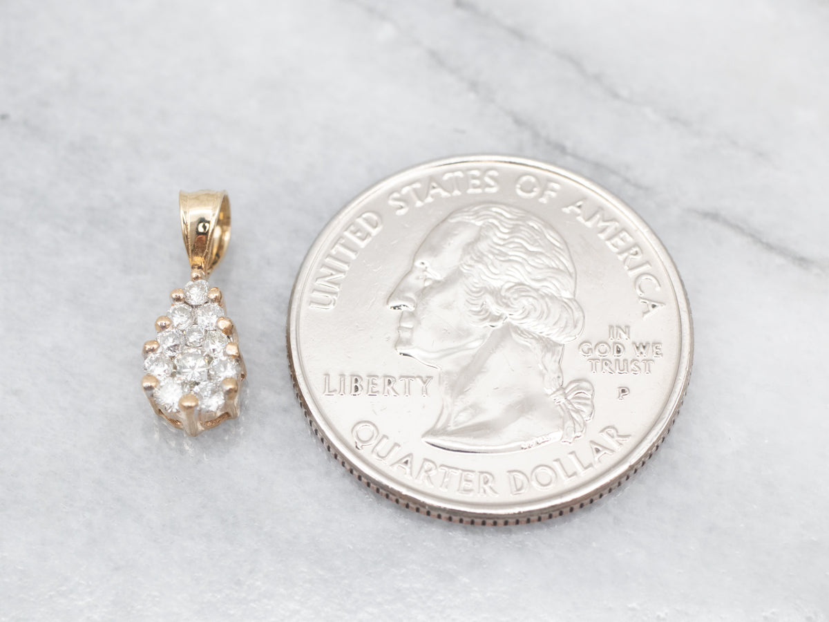 Colgante de racimo de diamantes brillantes