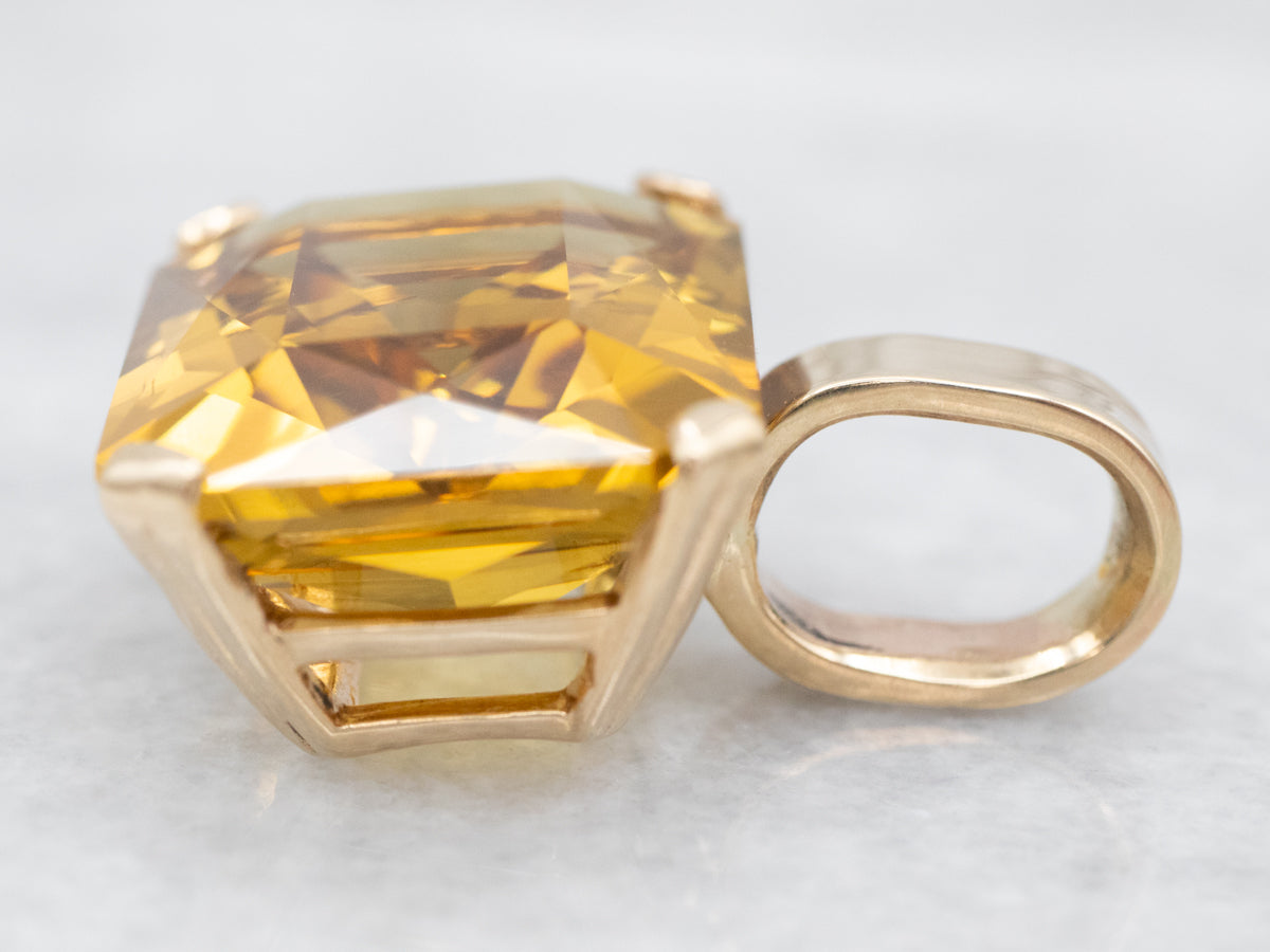 Unique Yellow Gold East West Citrine Solitaire Pendant