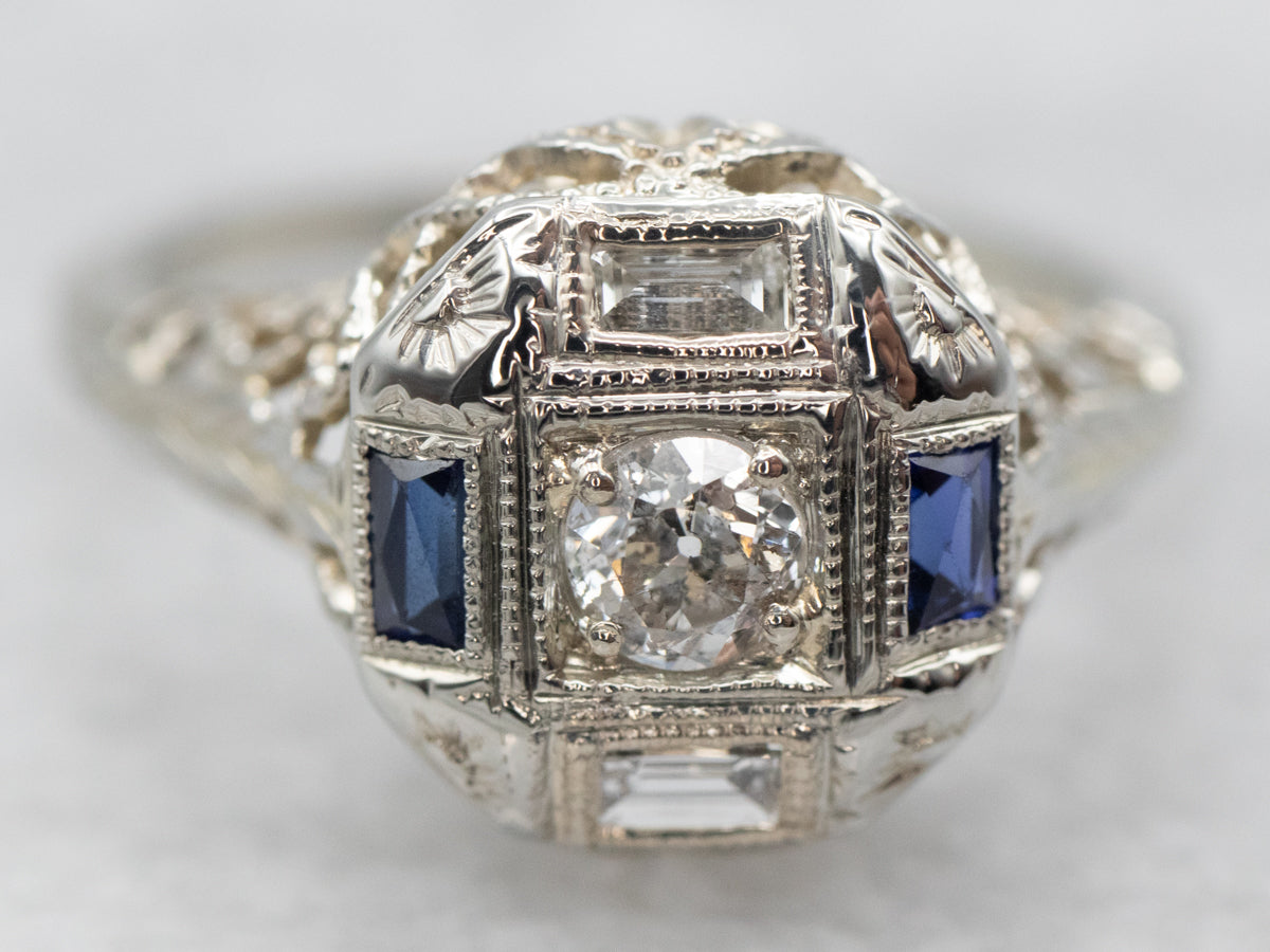 Anillo de compromiso Art Déco con diamantes y zafiro sintético