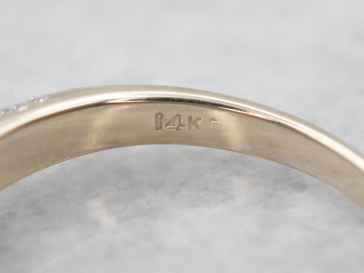 Classic White Gold Diamond Engagement Ring with Diamond Shoulders