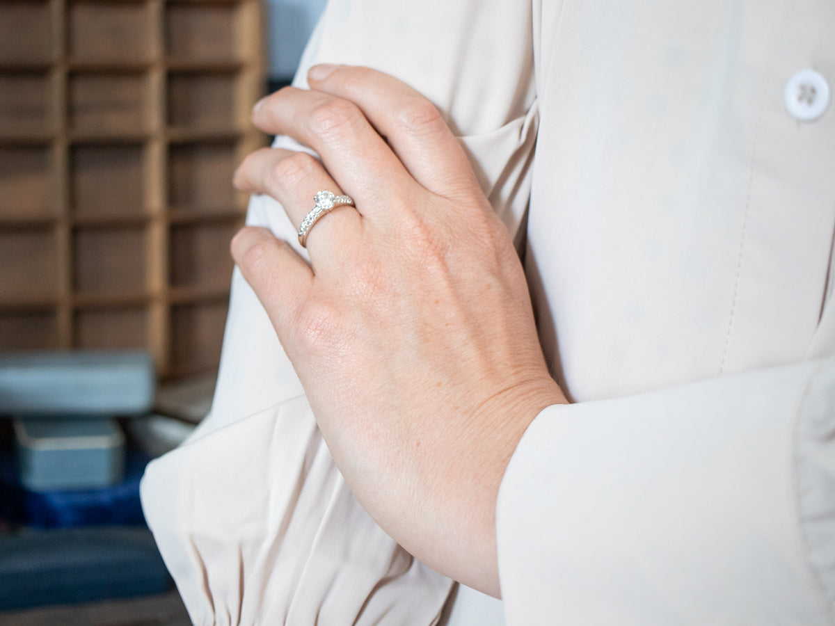 Classic White Gold Diamond Engagement Ring with Diamond Shoulders