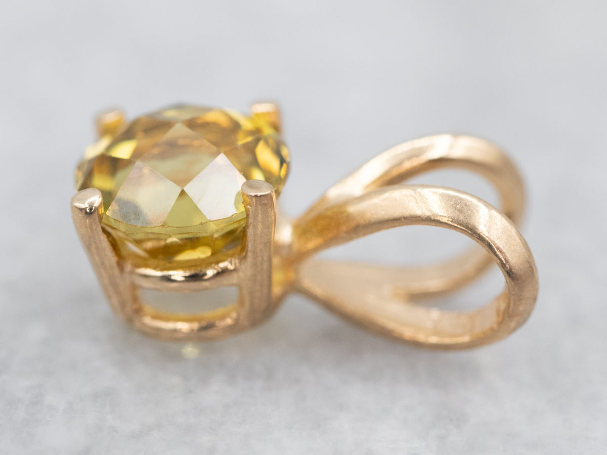 Handmade Yellow Gold Mali Garnet Solitaire Pendant