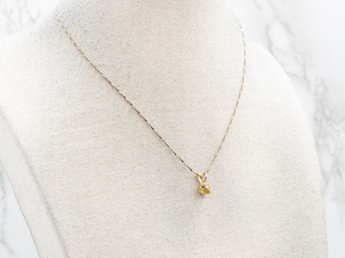 Handmade Yellow Gold Mali Garnet Solitaire Pendant