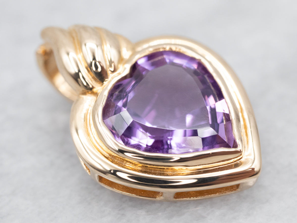Exquisite Yellow Gold Heart Shaped Amethyst Pendant