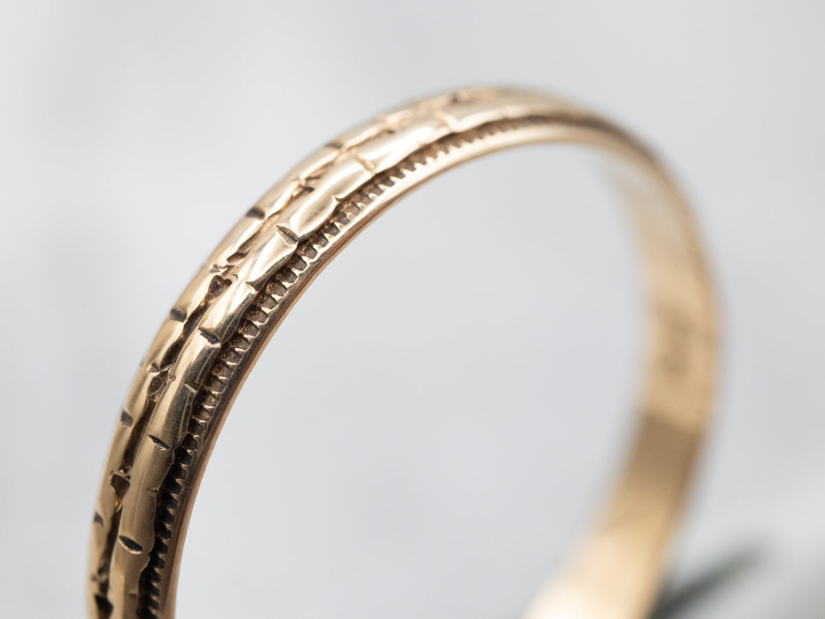 Men's Vintage Gold Patterned Band with Milgrain Edge