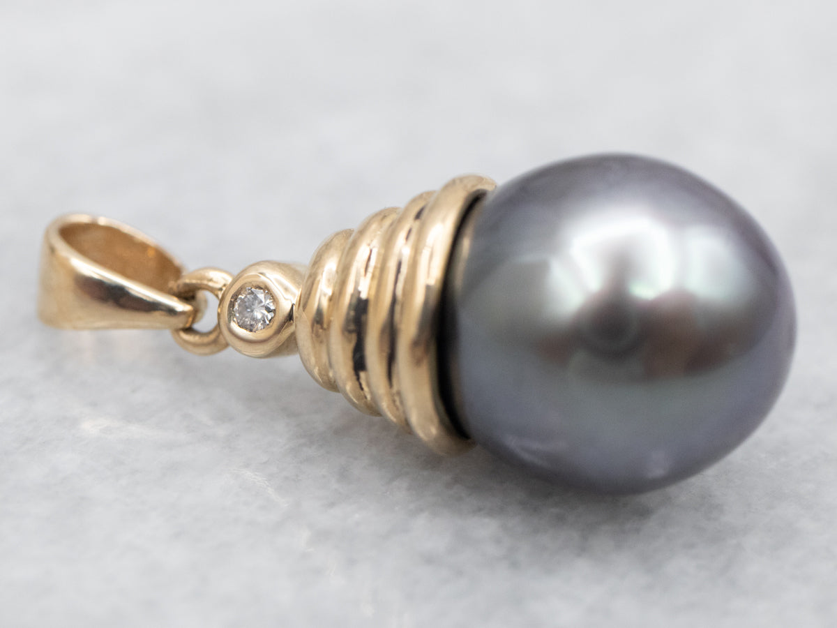 Yellow Gold Black Pearl Pendant with Diamond Accent