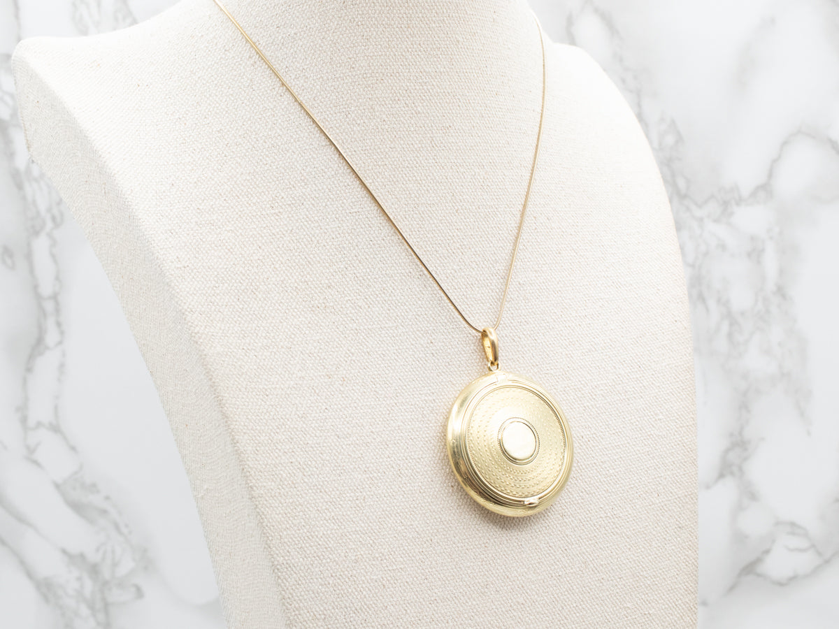 Vintage Green Gold Engravable Locket