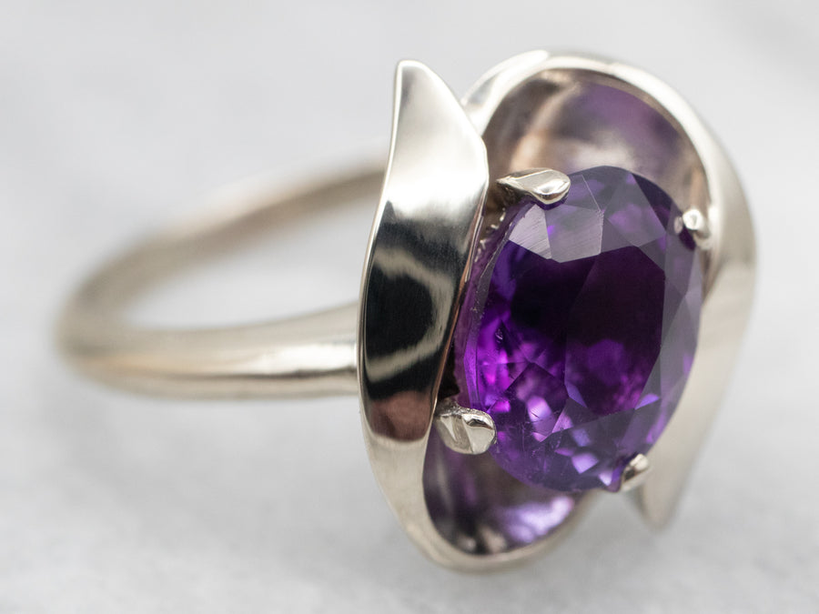Sleek White Gold Amethyst Solitaire Ring
