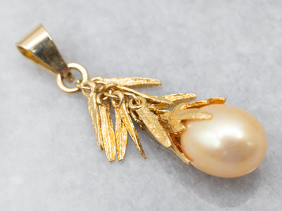 Elegant Pearl 18-Karat Gold Drop Pendant