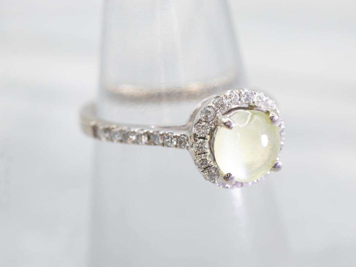 Modern Cat's Eye Chrysoberyl and Diamond Halo Ring