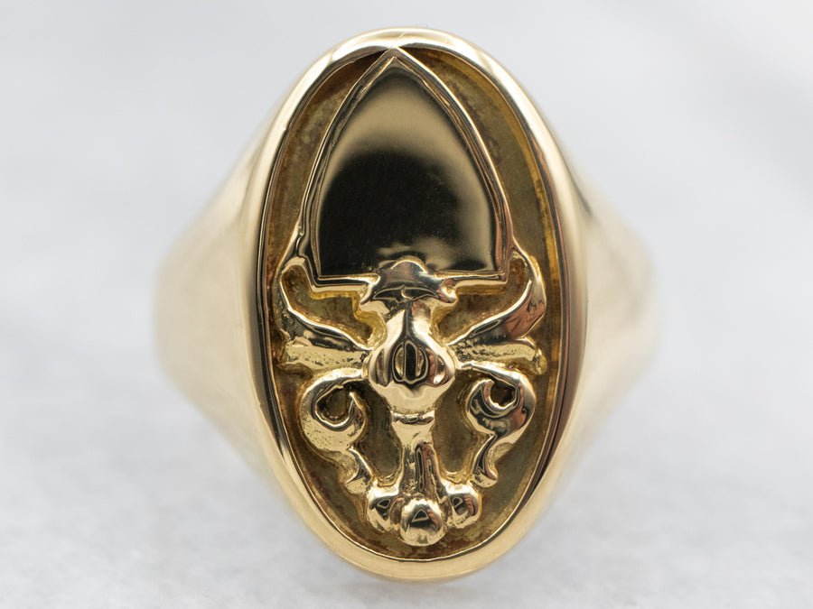 Vintage 18-Karat Gold Shield and Crest Signet Ring