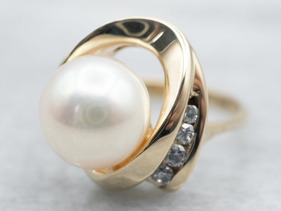 Yellow Gold Saltwater Pearl Ring with Diamond Accents