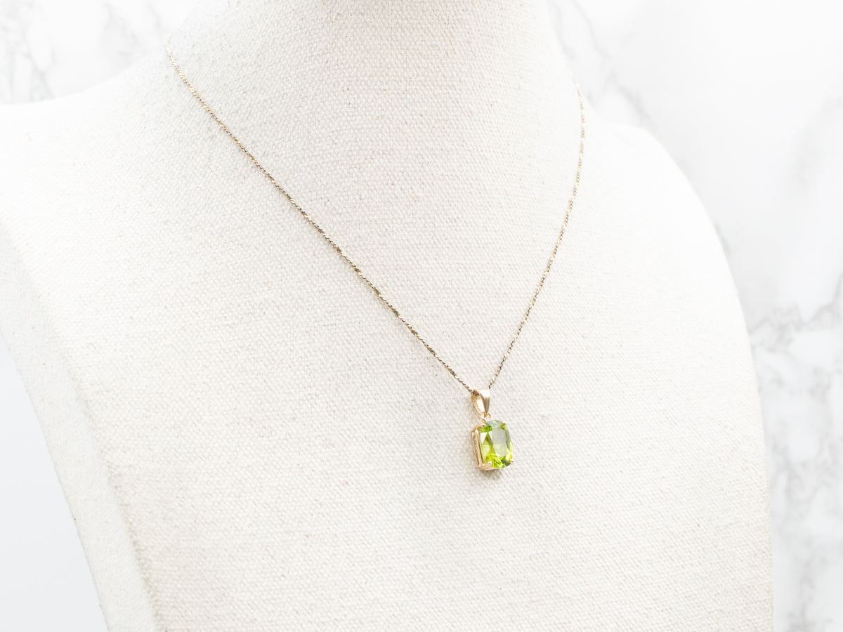 Yellow Gold Peridot Solitaire Pendant